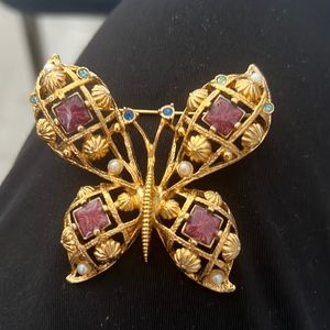 Brooch pin